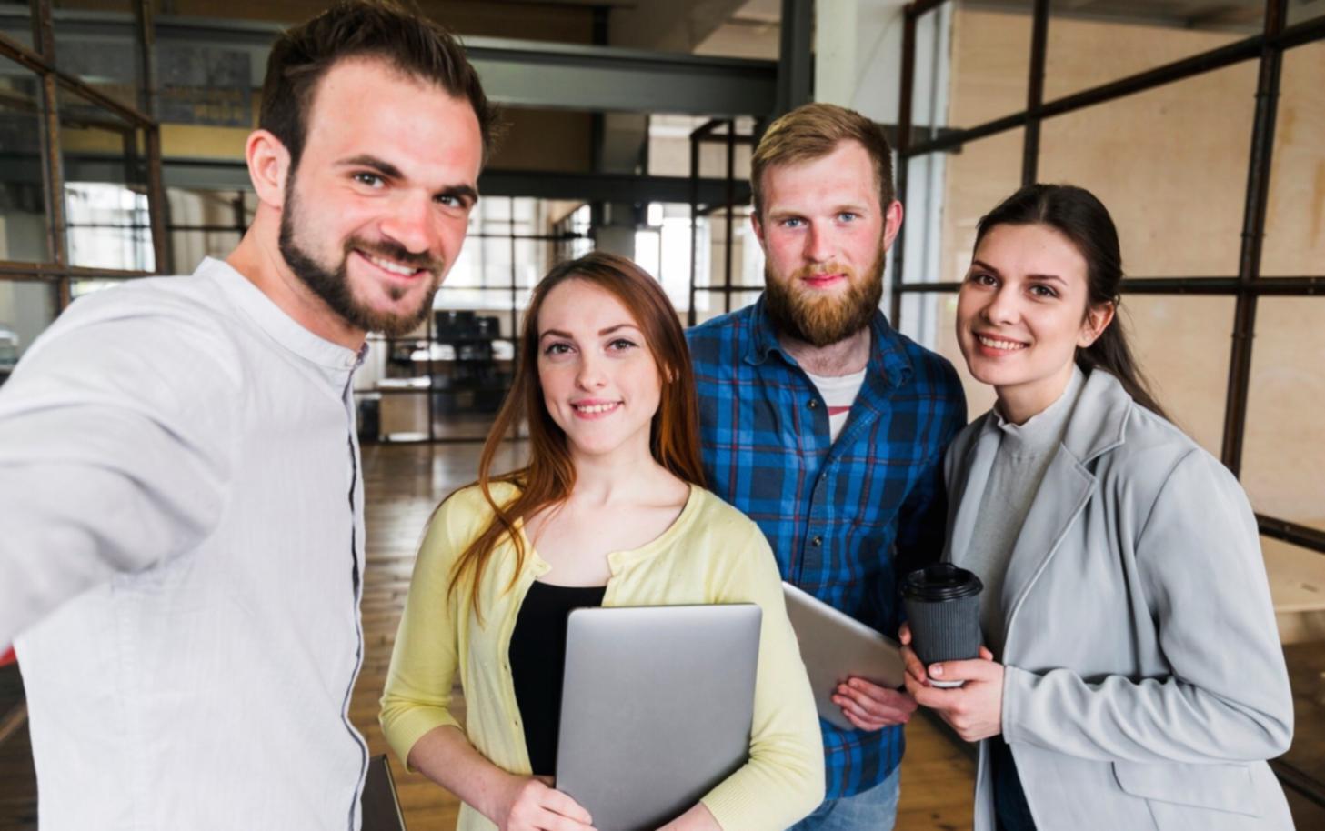 Professionelle Chartanalyse mit technischen Indikatoren